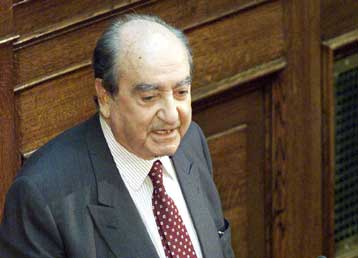 Βαριές κατηγορίες Μητσοτάκη κατά κυβέρνησης για τις άδειες των ραδιοτηλεοπτικών μέσων