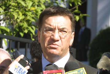 Θετικές αντιδράσεις των πρυτάνεων στις εξαγγελίες Ευθυμίου για μισθούς και συντάξεις