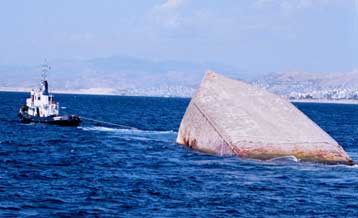 Βυθίστηκε φορτηγό πλοίο ανοιχτά της Σκύρου – Μία νεκρή, ένας αγνοούμενος