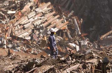 Το FBI αναζητά ακόμα τα μαύρα κουτιά των Boeing που έπεσαν στους «Δίδυμους»