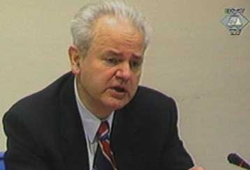 Δριμύ «κατηγορώ» κατά Μιλόσεβιτς από έναν ακόμα Αλβανό του Κοσσυφοπεδίου