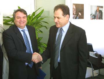 Ο διάλογος με την κεντροαριστερά επί τάπητος στη συνάντηση Λαλιώτη – Μπίστη