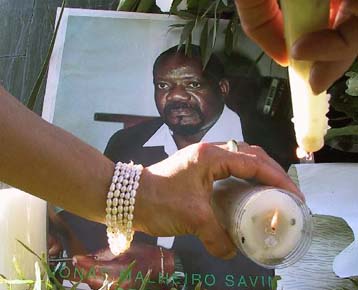 Πολύνεκρη αντεπίθεση των ανταρτών της Αγκόλα, μετά το θάνατο του Σαβίμπι