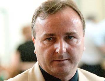 Απαλλακτικό βούλευμα για πρώην βουλευτή της ΝΔ που είχε κατηγορηθεί για ξυλοδαρμό