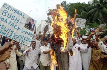 Το 61% του Ισλάμ δεν πιστεύει ότι Αραβες κρύβονται πίσω από την 11η Σεπτεμβρίου