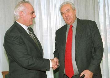 Πυλώνας ανάπτυξης οι ιδιωτικές ασφαλιστικές εταιρείες, λέει ο Ακης Τσοχατζόπουλος