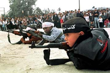 Ισραηλινά άρματα εισέβαλαν στην Τζενίν –  Οκτώ νεκροί σε ανταλλαγή πυρών