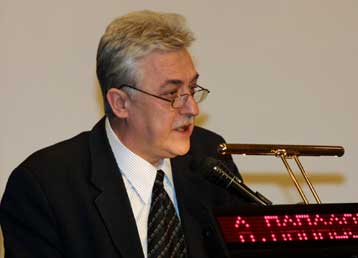 Σκληρή γλώσσα Παπαδόπουλου για την κατάσταση που επικρατεί στη δημόσια υγεία