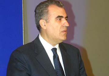 Στα 13 εκατομμύρια οι ασφαλισμένοι στην Ελλάδα (!), σύμφωνα με τα ασφαλιστικά ταμεία