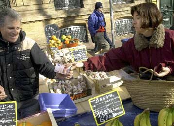 Εξασθένησε η γαλλική καταναλωτική εμπιστοσύνη το Φεβρουάριο