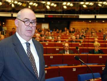 Το Συμβούλιο της Ευρώπης διαφωνεί με την κατάργηση των διεθνών ποινικών δικαστηρίων