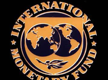 Επαίνους αλλά και συστάσεις από το ΔΝΤ για την ελληνική οικονομία