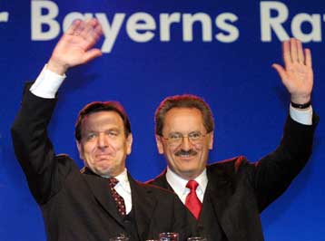 Κερδισμένος από τις τοπικές εκλογές στη Βαυαρία ο καγκελάριος Σρέντερ