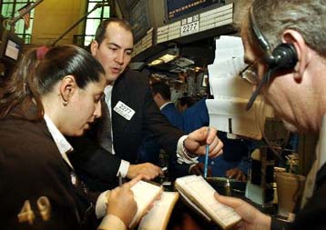 Κέρδη για Nasdaq, απώλειες για Dow Jones στο άνοιγμα της Τρίτης