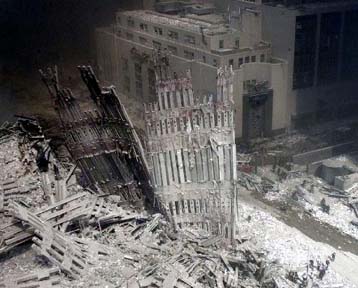 Μηχανικοί αναλύουν τους παράγοντες που οδήγησαν στην πτώση των Δίδυμων Πύργων