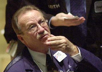 Διακυμάνσεις για Nasdaq, πτώση για Dow Jones την Πέμπτη