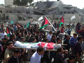 Νέα επίθεση αυτοκτονίας σε οικισμό στη Δ.Όχθη – Ένας νεκρός, εννέα τραυματίες