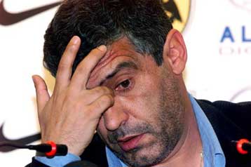 «Νεκροταφείο προπονητών» χαρακτήρισε την ΑΕΚ ο Φερνάντο Σάντος