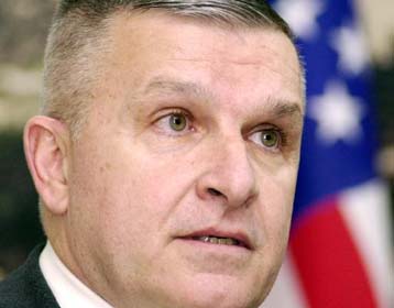 Ο Λευκός Οίκος στέλνει ξανά τον Αντονι Ζίνι στη Μέση Ανατολή