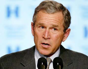 Υπογραφή Μπους στο νομοσχέδιο ανάκαμψης της αμερικανικής οικονομίας