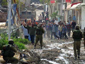 Πολύνεκρη επίθεση αυτοκτονίας στην Ιερουσαλήμ, κοντά στην κατοικία του Αριέλ Σαρόν