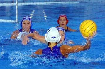 Έφυγε νωρίς από τη ζωή ο προπονητής της γυναικείας ομάδας πόλο, Ακης Τσαταλιός