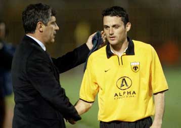 Ο παραπονεμένος Λεμονής, ο ικανοποιημένος Σάντος και ο απογοητευμένος Μπάγεβιτς