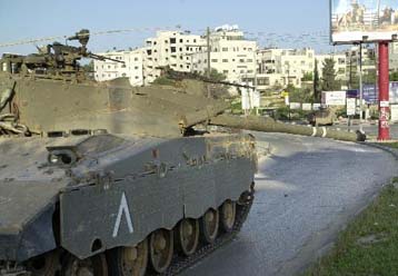 Εντός των ημερών η άρση του αποκλεισμού του Αραφάτ, δηλώνει ο Σαρόν