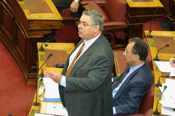 Επίκαιρη ερώτηση Έβερτ στη Βουλή για τη διαφθορά στο Δημόσιο