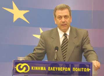 Αμεση διεξαγωγή εκλογών ζήτησε ο Δ.Αβραμόπουλος – Αιχμές κατά κυβέρνησης και ΝΔ