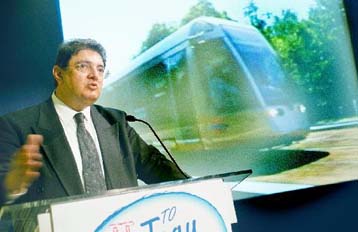 Στο ΣτΕ προσέφυγαν κάτοικοι του Π.Φαλήρου για την κατασκευή του τραμ στην Αθήνα