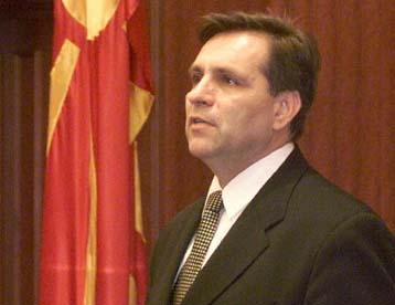 Η διεθνής κοινότητα υπόσχεται 578 εκατ. ευρώ για την ανασυγκρότηση της ΠΓΔΜ