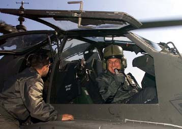 Θα συνεχίσουμε να συμμετέχουμε σε ειρηνευτικές αποστολές, δήλωσε ο Γ.Παπαντωνίου