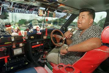 Διπλάσιος ο κίνδυνος για όσους οδηγούν ακούγοντας έντονη μουσική, λένε επιστήμονες