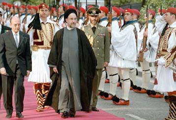 Συμφωνίες συνεργασίας υπέγραψαν Στεφανόπουλος και Χαταμί