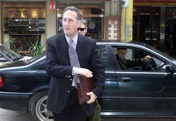 Δέκα μέτρα για την πάταξη της διαφθοράς στο Δημόσιο ανακοίνωσε ο Κ.Σκανδαλίδης