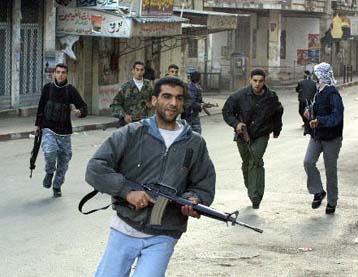 Νεκροί τρεις Ισραηλινοί από έκρηξη βόμβας στη Λωρίδα της Γάζας