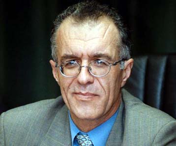 Σε ανανέωση του Συμβουλίου Οικονομικών Εμπειρογνωμόνων προχώρησε ο Ν.Χριστοδουλάκης