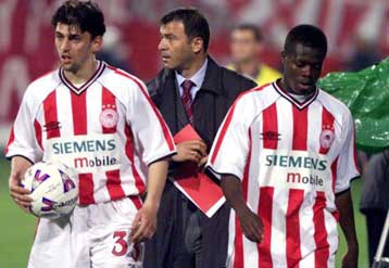 Μοίρασε συγχαρητήρια ο Λεμονής στους παίκτες του