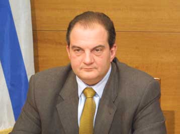 Η Ελλάδα υστερεί στην πραγματική σύγκλιση, επισήμανε ο Κώστας Καραμανλής