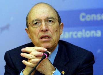 Διαρθρωτικές αλλαγές και ευρωστρατός στο επίκεντρο της ατζέντας Σημίτη στη Βαρκελώνη