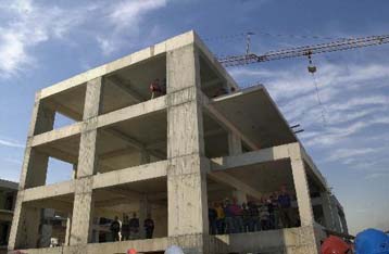 Κατά 27,7% ενισχύθηκε η οικοδομική δραστηριότητα το Νοέμβριο του 2001