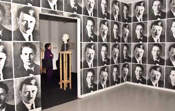 Έκθεση έργων «εμπνευσμένων» από το Ολοκαύτωμα, στη Νέα Υόρκη, προκαλεί τους Εβραίους