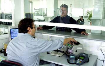 Αντίθετη με το κοινοτικό δίκαιο η χρηματοδότηση του Ταμείου Νομικών