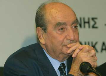 Αν η ασφαλιστική μεταρρύθμιση διευρύνει το χρέος «τότε να λείπει», λέει ο Μητσοτάκης