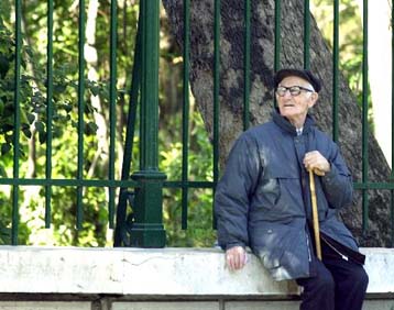 Σύνταξη στα 67 ίση ακόμα και με το… 40% των μέσων αποδοχών προτείνει το ΔΝΤ