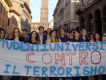 Οι Ερυθρές Ταξιαρχίες ανέλαβαν την ευθύνη για τη δολοφονία του Μ.Μπιάτζι