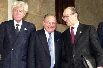 Ανάπτυξη 1,4% στις ΗΠΑ και 1,2% στην ευρωζώνη προβλέπει το ΔΝΤ για το 2002