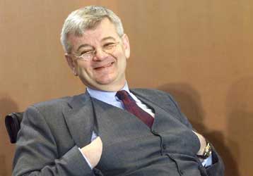 Υπάρχουν διαφορές με τις ΗΠΑ για την κρίση στο Αφγανιστάν, παραδέχεται ο Φίσερ