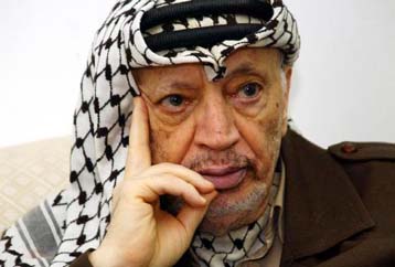 «Στοπ» στις παλαιστινιακές επιθέσεις υπόσχεται να βάλει ο Αραφάτ